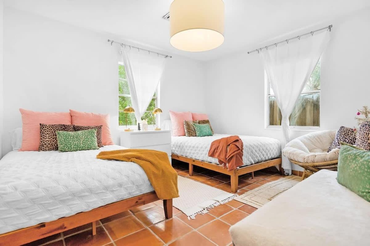 הוילה סיינט אגוסטין Pink House Prime Location Walk To Downtown Dogs Ok מראה חיצוני תמונה
