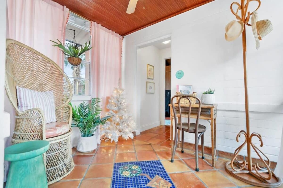 הוילה סיינט אגוסטין Pink House Prime Location Walk To Downtown Dogs Ok מראה חיצוני תמונה